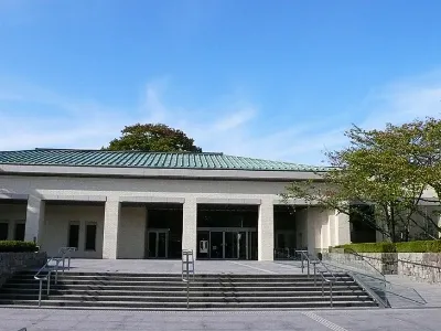 石川県立美術館