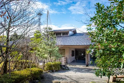 金沢市立中村記念美術館